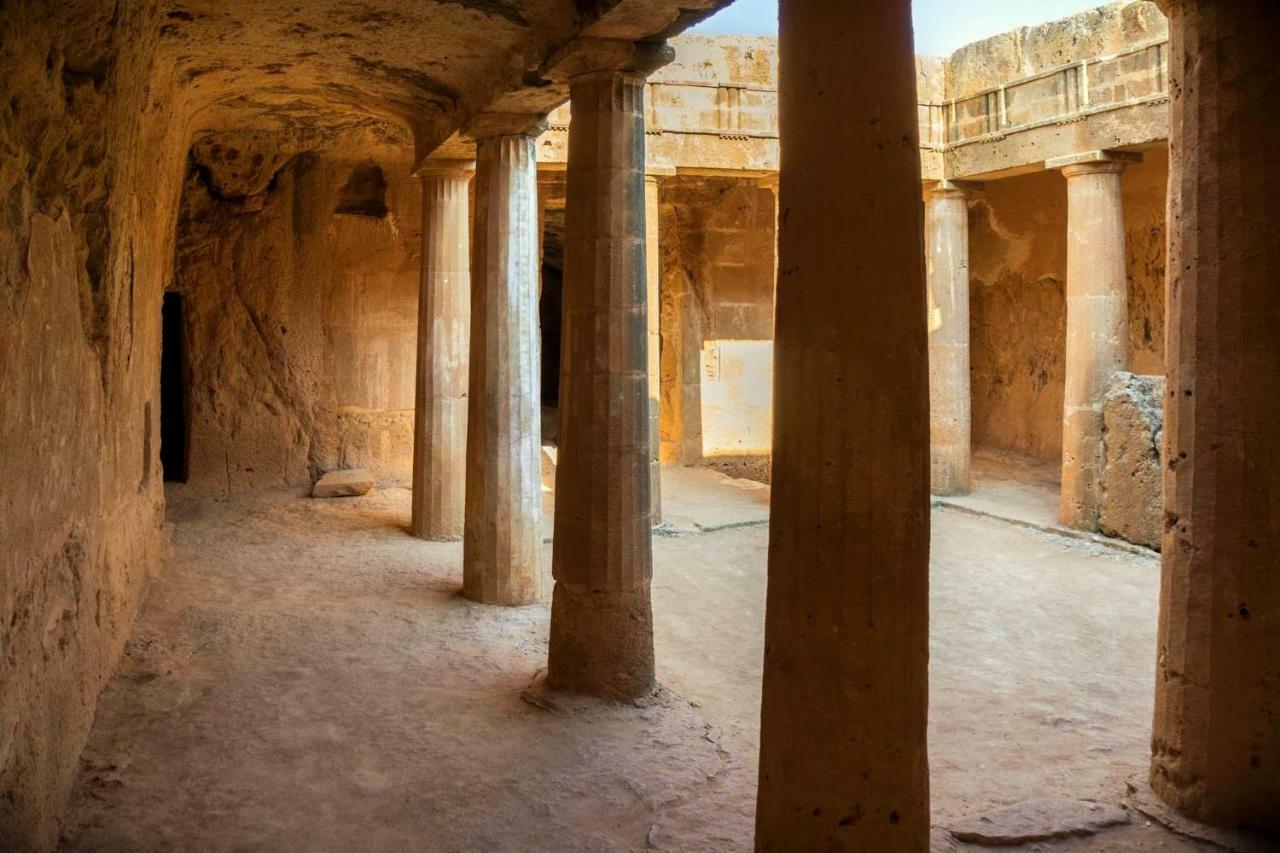 Kings Palace Indigo 109 Pafos Exterior foto