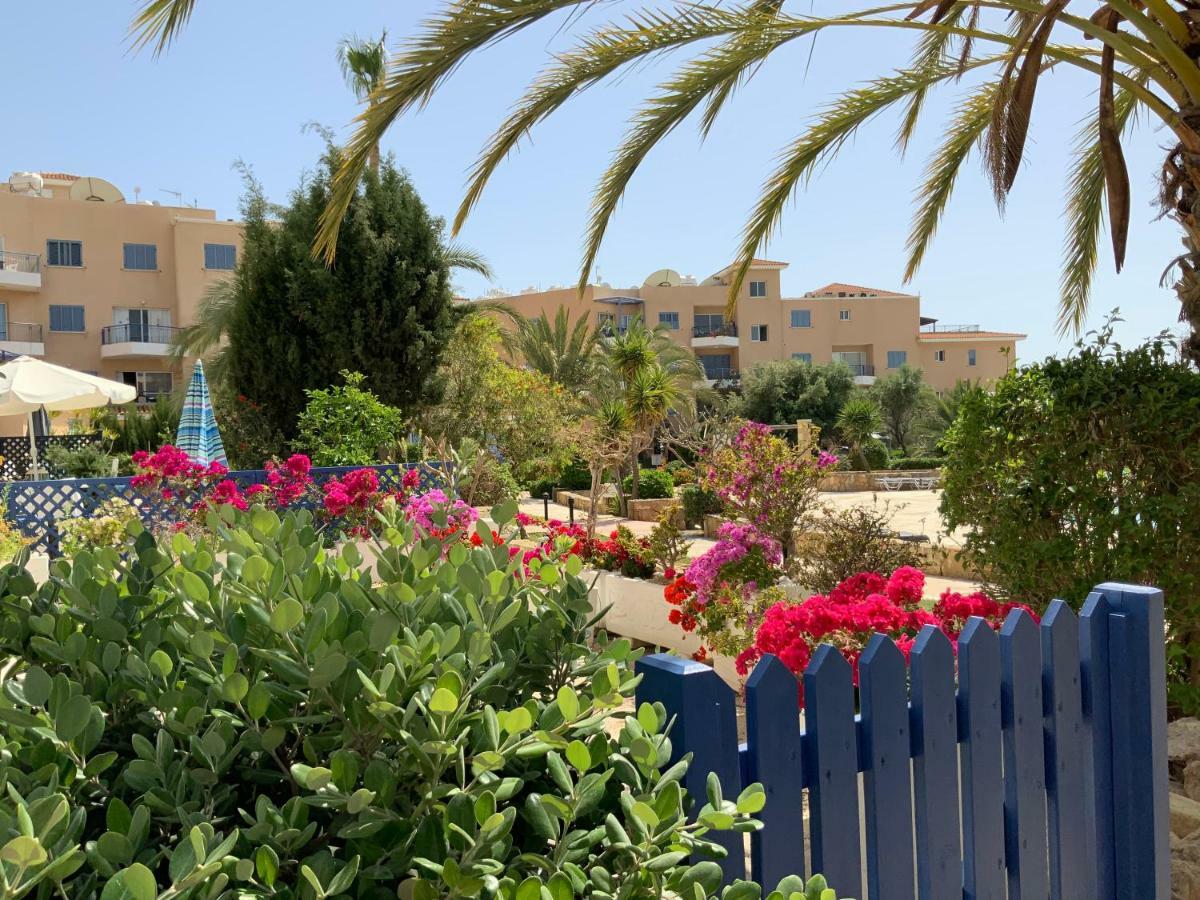 Kings Palace Indigo 109 Pafos Exterior foto