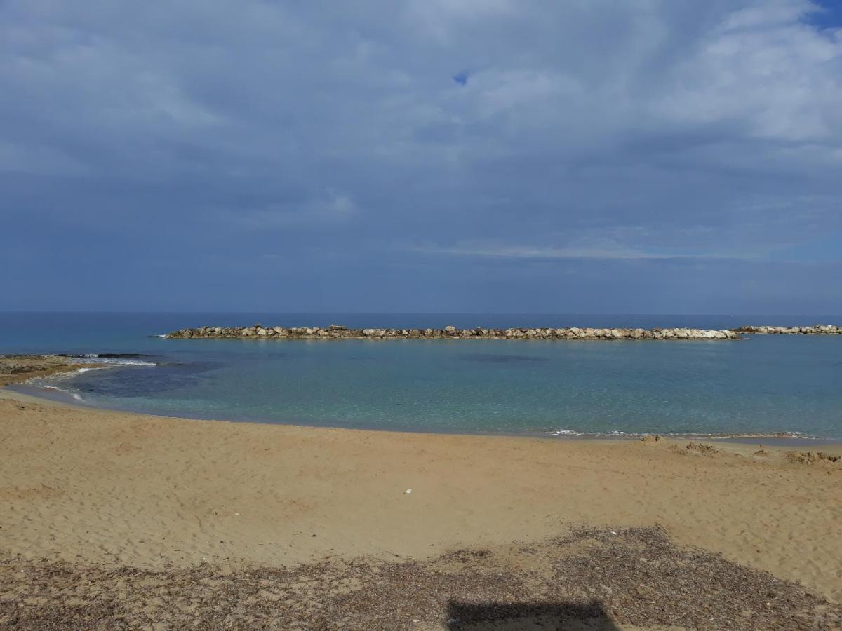 Kings Palace Indigo 109 Pafos Exterior foto